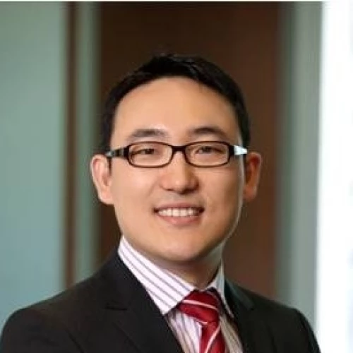 Headshot of BCG expert Charley Xu