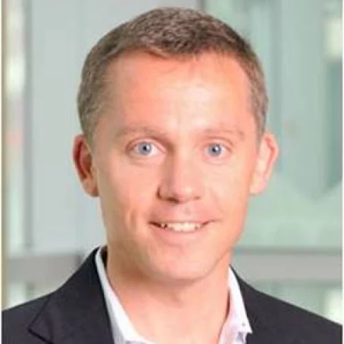 Headshot of BCG expert Nathan Shenck