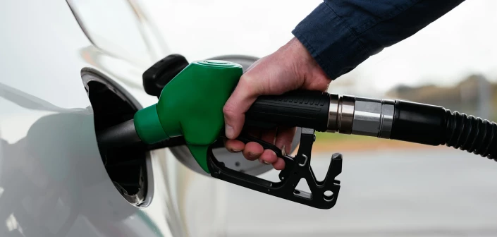 Du plein d’essence au commerce de proximité : comment les stations-service se réinventent | Hero