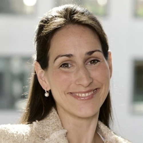 Headshot of BCG expert Karin Vonfunck