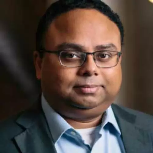 Headshot of BCG expert Saibal Chakraborty