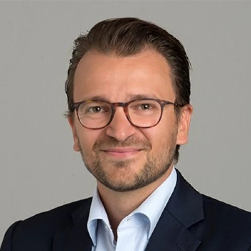 Michel Hochstrasser headshot.png