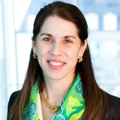 Headshot of BCG expert Beth Kauffman