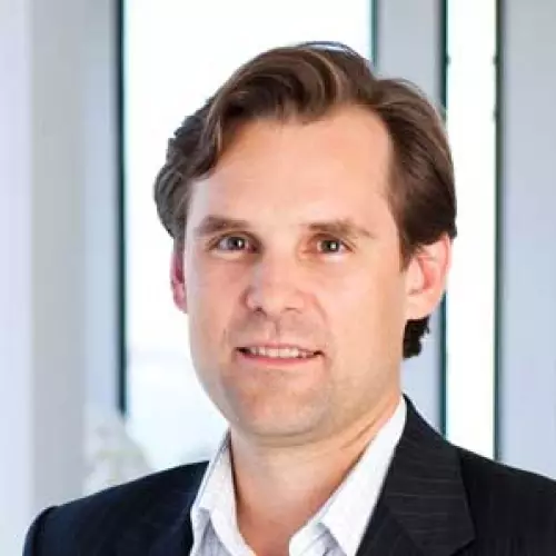 Headshot of BCG expert Matthew Kropp