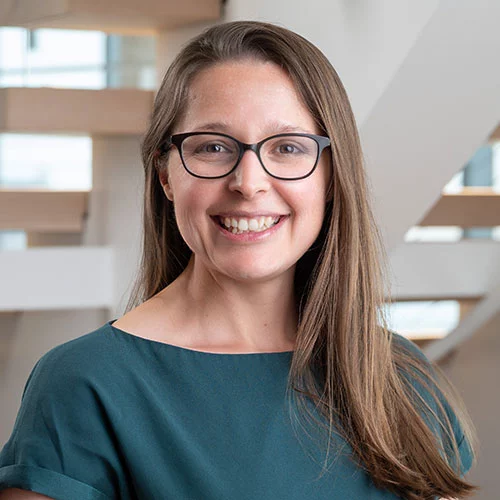 Headshot of BCG expert Marielle Remillard