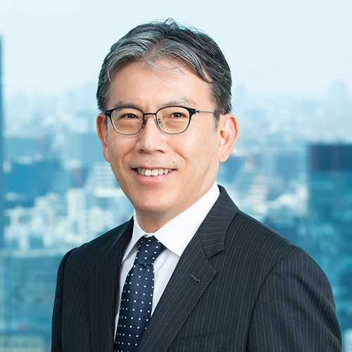 Headshot of BCG expert Yuichi Koshiba